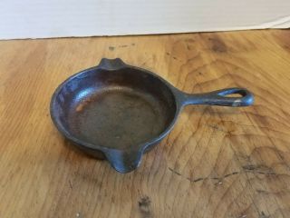 Vintage Wagner Ware Mini Cast Iron Frying Pan Ashtray Spoon Rest 1050e