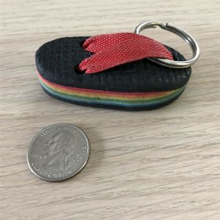 Vintage Flip Flop Shoe Sandal Rainbow Color Well Keychain Key Ring 37765