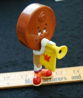[ 1990s Dairy Queen Toy Figure - Dilly Bar Trumpet Player Mascot ]