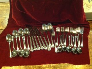 Vintage 28 Pc Set Reed & Barton Colonnade Stainless Rebacraft Glossy Silverware