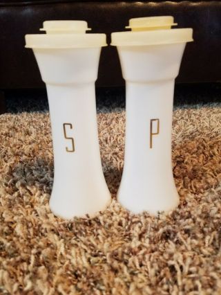 Vintage Tupperware Salt And Pepper Shakers - Large Hourglass 6” 718
