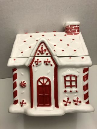 Williams Sonoma Peppermint Gingerbread House Cookie Jar Ceramic Guc Red N’ White