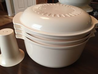 Vintage Tupperware Almond 5 Piece Microwave Stack Cooker Steamer W/ Cone