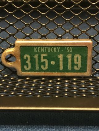 1950 Kentucky Dav Mini License Plate Tag Keychain Charm Vintage Veteran