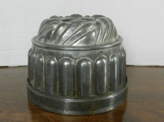 Vintage Tin Metal Jelly Gelatin Aspic Cake Mold Tall Round Unsigned