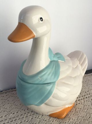 Vintage " Welcome Taiwan " White Goose/duck Cookie Jar With Light Blue Ribbon
