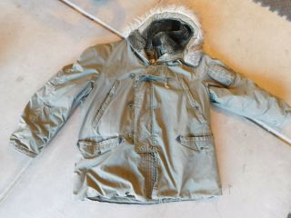 U.  S.  Army Extreme Cold Weather Parka - Size Large - N3b