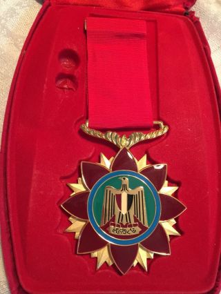 Libya Arab Jamahiriya Order Of Courage And Bravery Chest Badge Medal Qaddafi