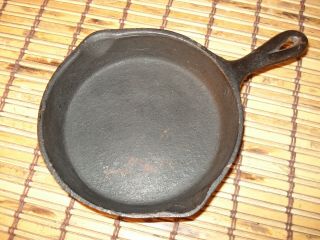 Wagner Ware Mini Skillet With Heat Ring - Toy Salesman 