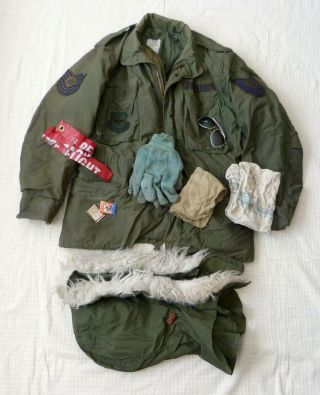 U.  S.  Air Force Cold Weather Field Coat Og - 107,  Liner Hood Pocket Contents 1983