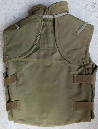 Very strange PASGT type Vest VG Size medium OD green 2