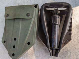 1983 Us Army Entrenching Tool Folding Shovel By Ames,  Cover
