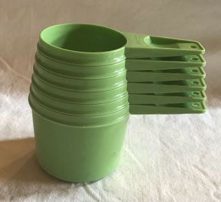Vintage Tupperware Lime Green Nesting Set Of 6 Measuring Cups