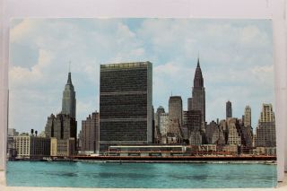 York Ny Nyc East River United Nations Un Headquarters Postcard Old Vintage
