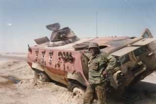 Snapshot Photo 3rd Division Ko Iraqi Armored Car 1991 Desert Storm 179