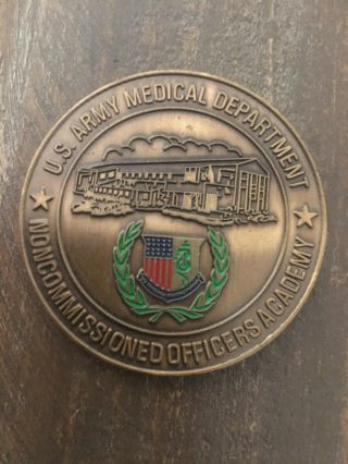 Real Army Challenge Coin - Us Army Medical Department Nco Academy