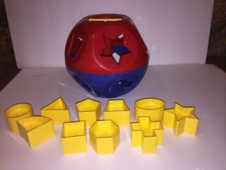 Vtg.  Tupperware Shape - O - Ball Toy Sorter Complete With All 10 Shapes