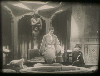 The Mummy 1932 Boris Karloff 16mm full feature. 5