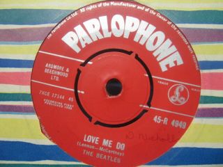 Record 7” Single The Beatles Love Me Do 45 - R 4949 7xce 17144 - In 2859
