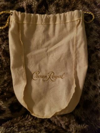 CROWN ROYAL NORTHERN HARVEST LIMITED EDITION PACK WHITE BAG.  rare. 3