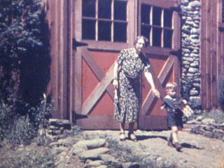 1946 16mm Film Home Movie Trip To Plymouth Rock & Country Estate Speed Boating