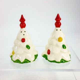 Vintage Ceramic Christmas Tree Figure Salt & Pepper Shaker Set W Red Tree Topper