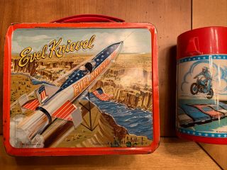 VINTAGE EVEL KNIEVEL LUNCH BOX LUNCHBOX AND THERMOS 2