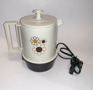 Vintage Regal Poly Hot Pot 5 Cups Electric Hot Water Maker Daisy Pattern
