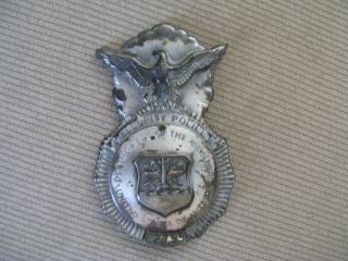 Vintage Obsolete Department of the Air Force USA Security Police Badge 3