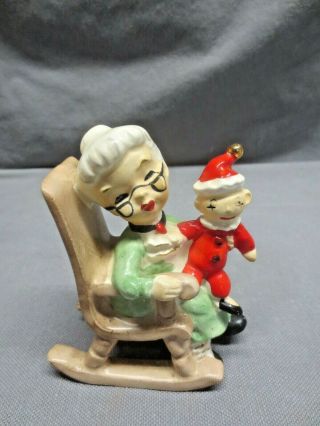 Vtg Lefton Mrs.  Santa Claus In Rocking Chair Salt & Pepper Christmas Figurine