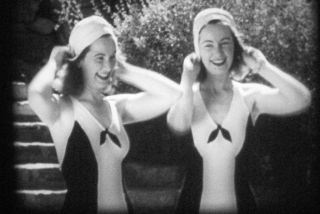 16mm Film - Swimcapades - 1943 - Grantland Rice