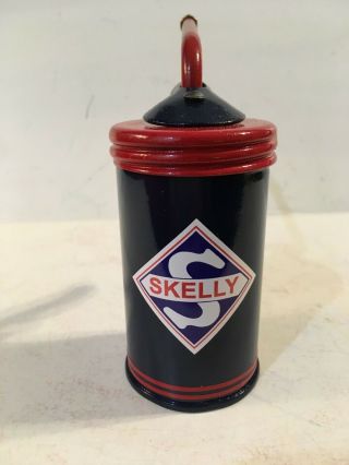Skelly Vintage Pump Oil Can Gasoline Station Gas Spout Motor Garage Usa Sign