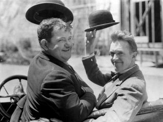 16mm - - Going Bye Bye - - Laurel & Hardy 2