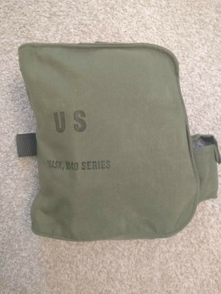 US MILITARY M40 GAS MASK M/L WITH CASE & 3