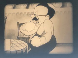 16mm Film Cartoon: Betty Boop in Minnie the Moocher (1932) 2
