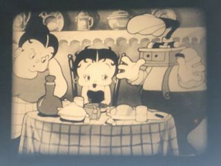 16mm Film Cartoon: Betty Boop in Minnie the Moocher (1932) 4