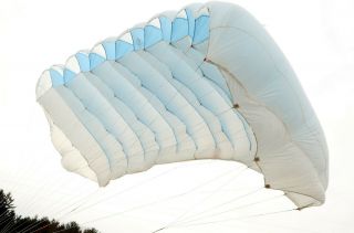 Aps Bogy 178 Sq Ft Skydiving 7 Cell F111 Reserve Parachute Canopy - White/blue