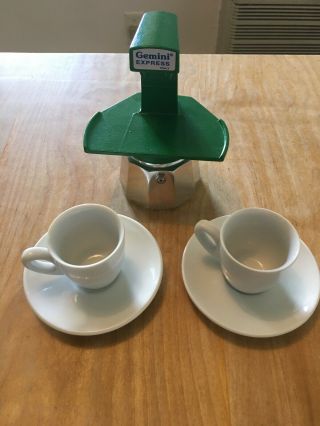 Italy Vacuum Coffee Maker Gemini Espresso Comes With 2 Cups Saucer