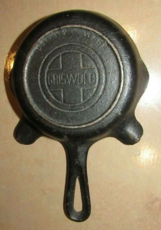 Vintage Griswold Cast Iron Skillet Ashtray 2