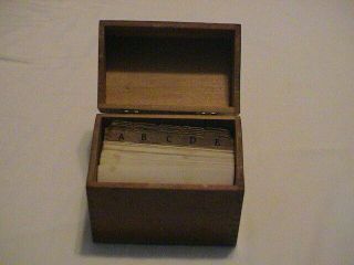 Vintage Recipe Box Made Of Wood With Dovetail Corners Brass Hinges & Index Cards