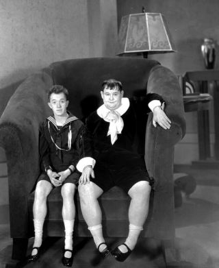 16mm - - Brats - - Laurel & Hardy