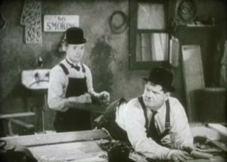 16mm Film: BUSY BODIES (1933) Laurel & Hardy Comedy Short - Blackhawk Print 5
