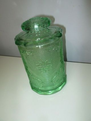 Vintage Green Depression Glass 6 - 1/2” Cookie Candy Jar - 9 - 1/2 " With Lid