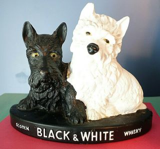 Vintage Black & White Scotch Whisky Scottie Dogs Resin Bar Advertising Display