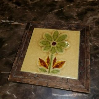 Vintage Green Cream Ceramic Floral Flower Tile Wood Frame Trivet