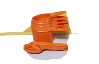 Vintage Tupperware Orange Measuring Cups And Spoon Set Missing 1/3 Cup