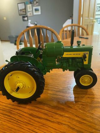 John Deere Model 430 Toy Tractor Diecast Out of Box ERTL Dealer Edition 3