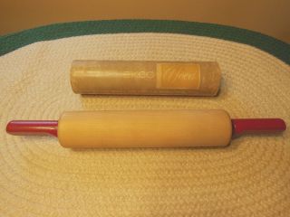 Vintage Ecko Wood Red Handle Rolling Pin Kitchen Utensil Glide Or Grip W/ Cover