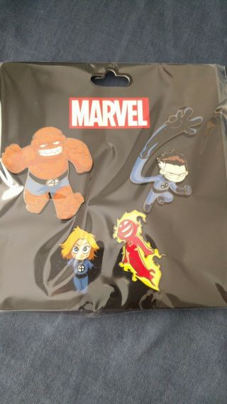 2018 SDCC EXCLUSIVE Marvel by Skottie Young Pin 4 Pack FANTASTIC FOUR Set 2