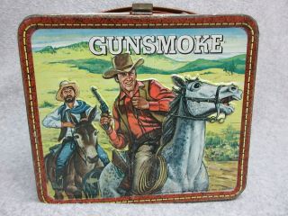 1973 Gunsmoke Tv Western Lunchbox 7.  5 Stagecoach,  Festus,  Bandits,  Guns